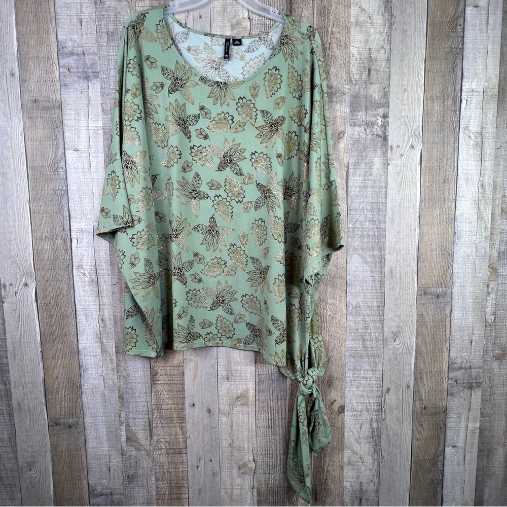 New Directions Curvy 3X Oversized Light Olive Green Top w/Metallic Gold …
